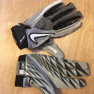 Nike Football gloves